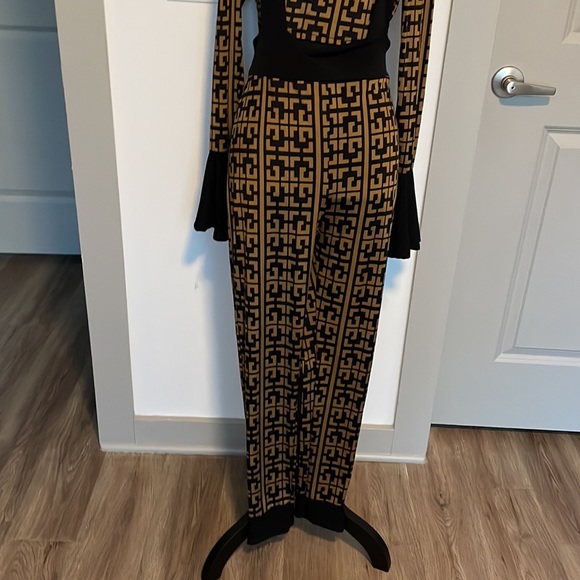 Brown and Black two piece set - Picture 4 of 8